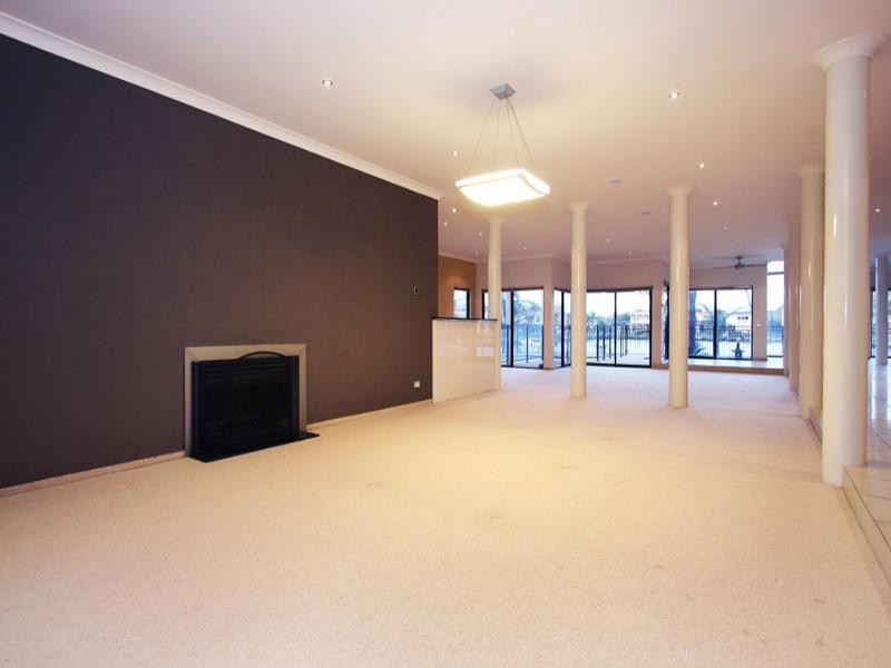 17 Coral Island Court, Patterson Lakes VIC 3197