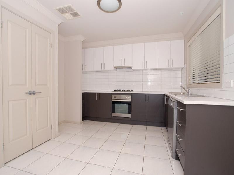 3/84 Albert Street, Mordialloc VIC 3195