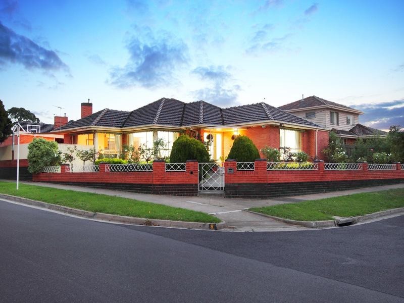 8 Mayswood Court, Moorabbin VIC 3189