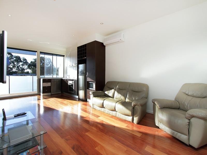 11/6 Bear Street, Mordialloc VIC 3195