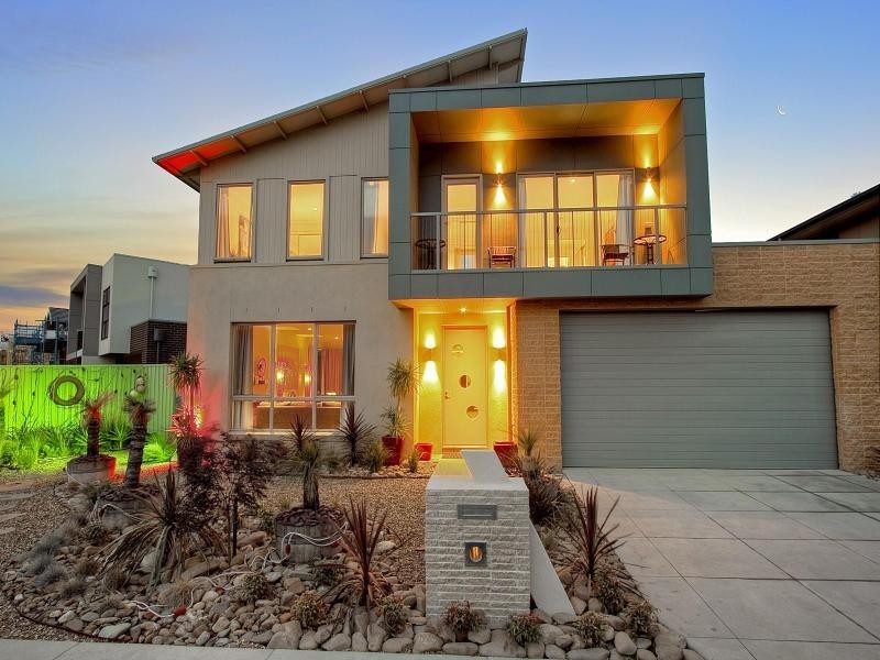 7 Choppard Avenue, Waterways VIC 3195