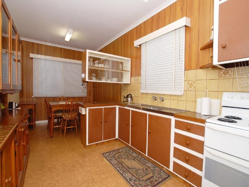 6 Scarlet Street, Mordialloc VIC 3195