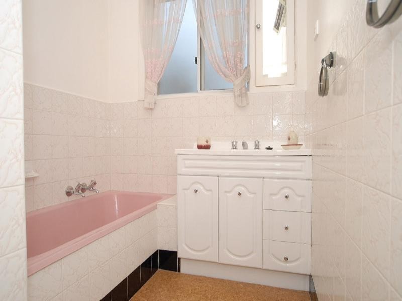 6 Scarlet Street, Mordialloc VIC 3195