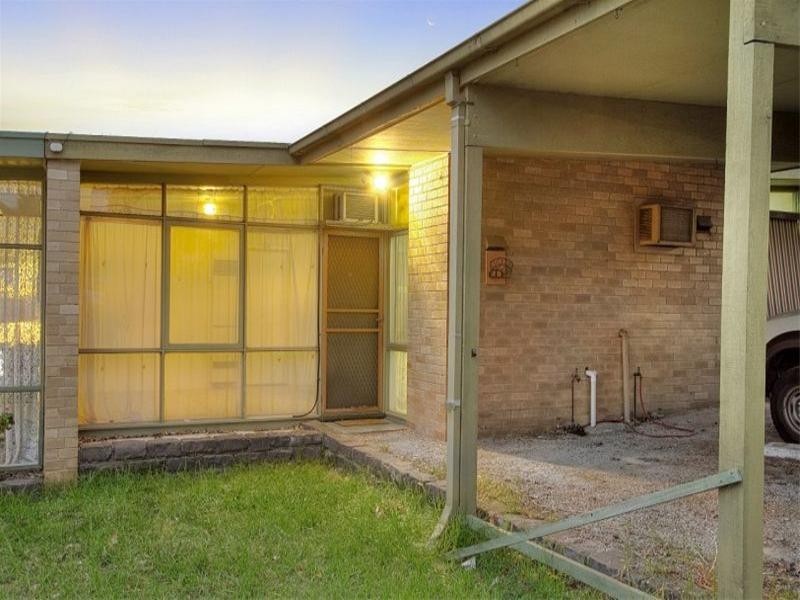 2/10 Ashmore Avenue, Mordialloc VIC 3195