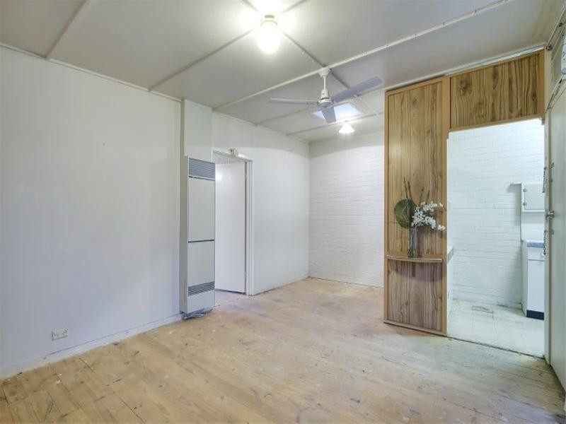 2/10 Ashmore Avenue, Mordialloc VIC 3195