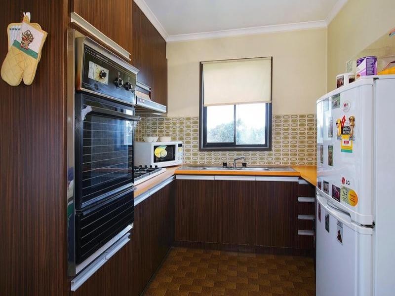 4/11 Blanche, Parkdale VIC 3195