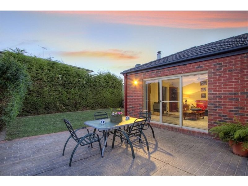 4 Arwon Street, Mordialloc VIC 3195