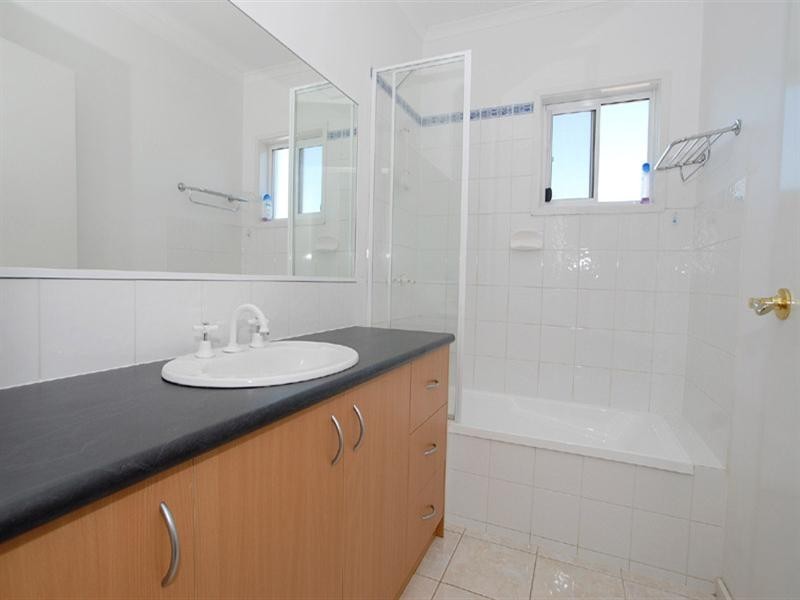 1/98-100 Chute Street, Mordialloc VIC 3195