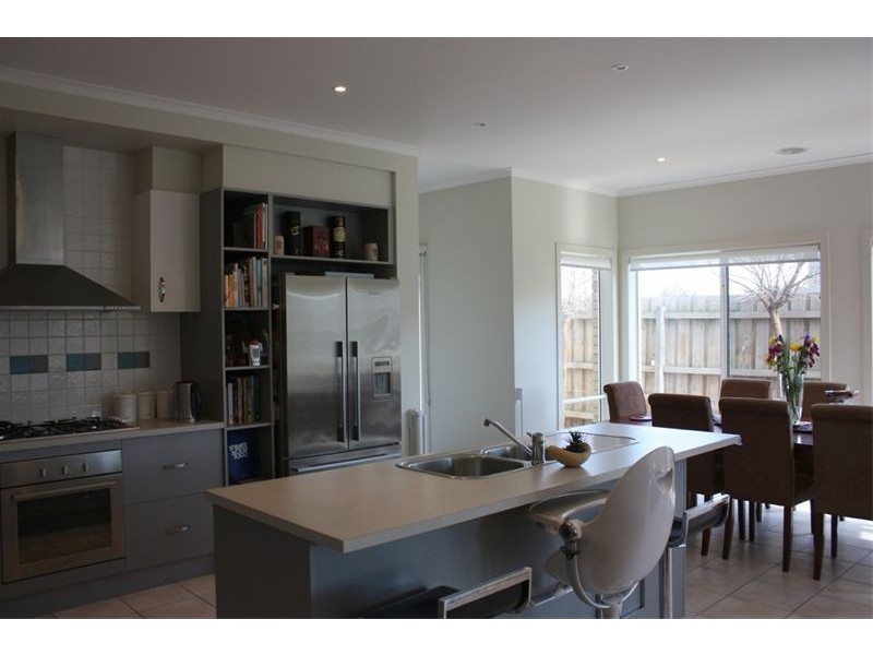 33 Jenkins Street, Mordialloc VIC 3195