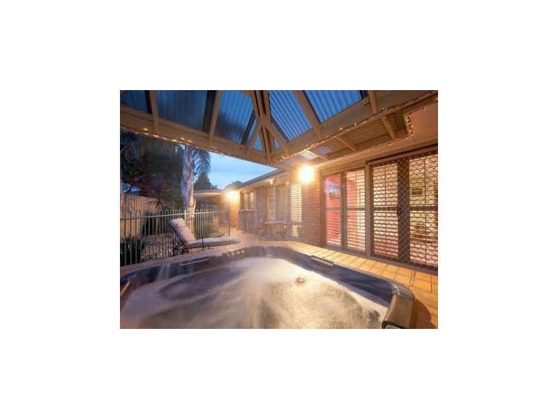 3 Mermaid Court, Patterson Lakes VIC 3197