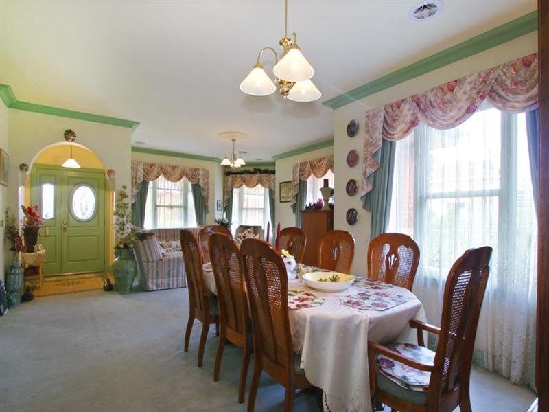 9 Bianca Drive, Aspendale Gardens VIC 3195