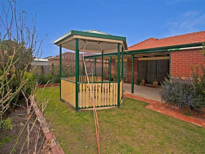 9 Bianca Drive, Aspendale Gardens VIC 3195