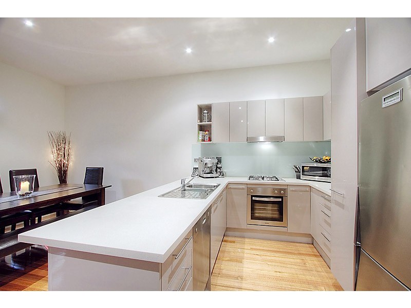 16/9 Manikato Avenue, Mordialloc VIC 3195