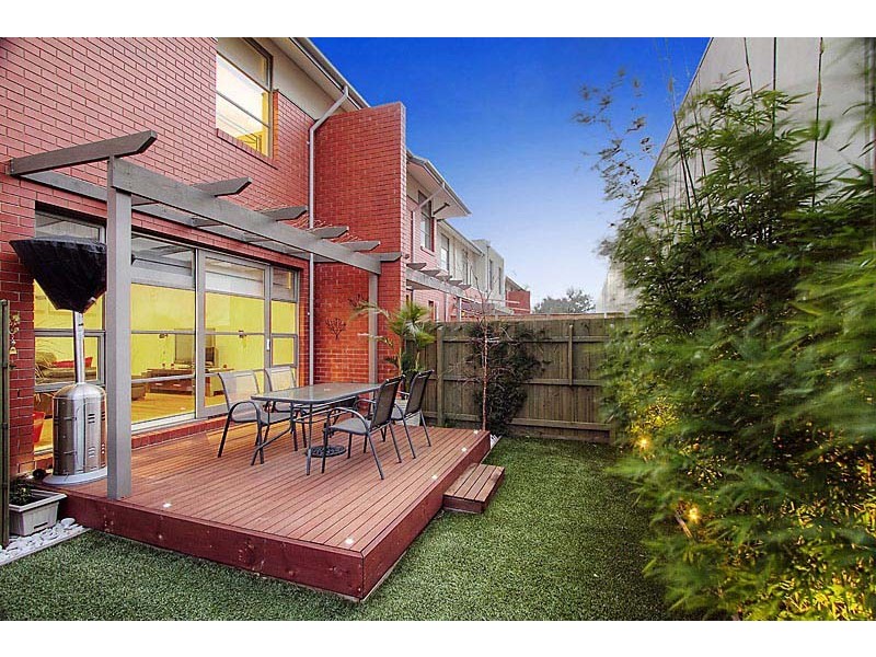 16/9 Manikato Avenue, Mordialloc VIC 3195