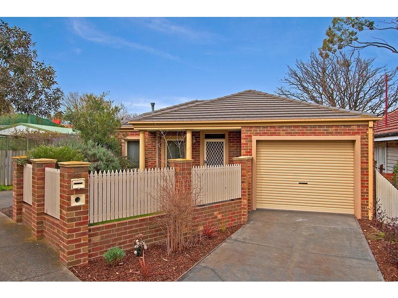 8 Stevens Street, Highett VIC 3190