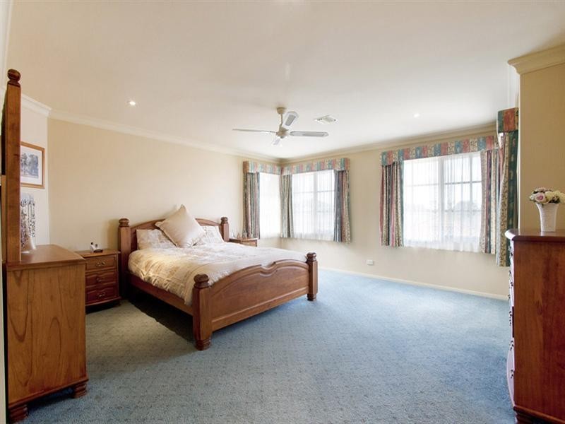 8 Reef Court, Aspendale Gardens VIC 3195