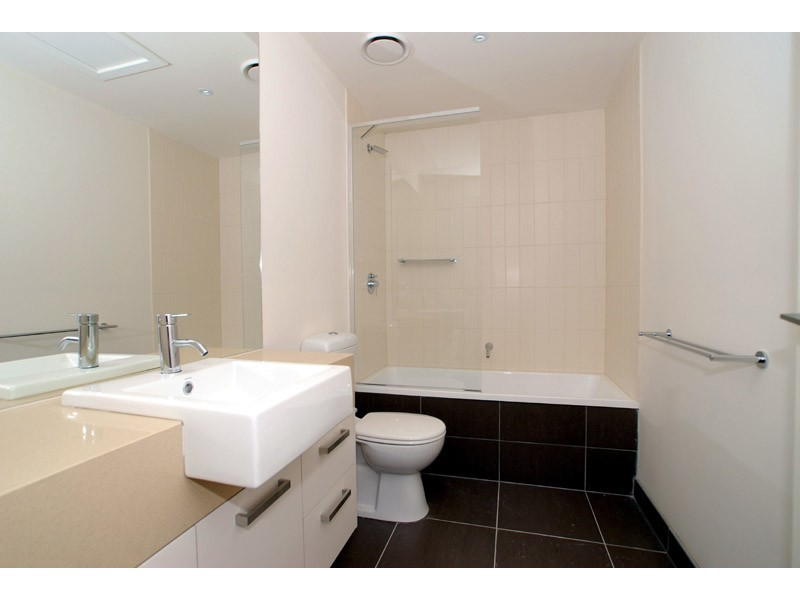 33/68 GLADESVILLE Boulevard, Patterson Lakes VIC 3197