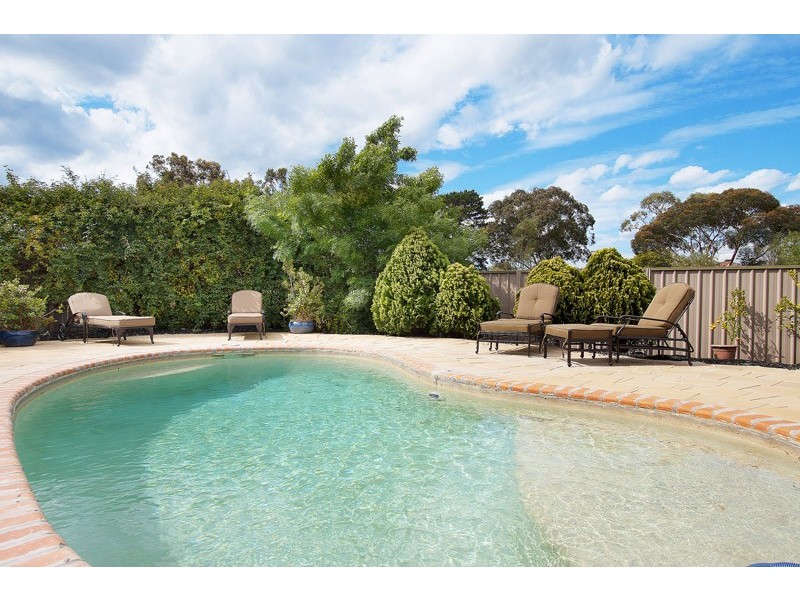 5 Belle Crescent, Mordialloc VIC 3195