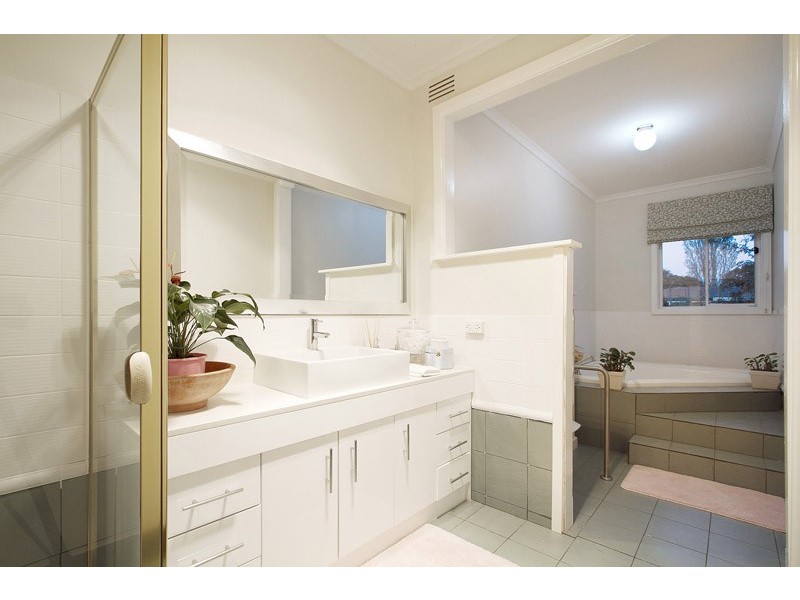 5 Belle Crescent, Mordialloc VIC 3195