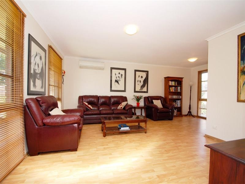 8 Trawalla Street, Aspendale Gardens VIC 3195