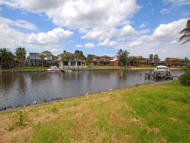 3 Staten Island, Patterson Lakes VIC 3197