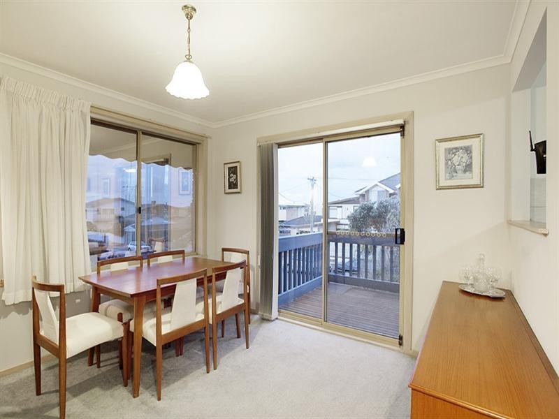 1/12 Newington Parade, Chelsea VIC 3196