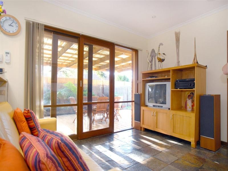 43 Emma Street, Carrum VIC 3197