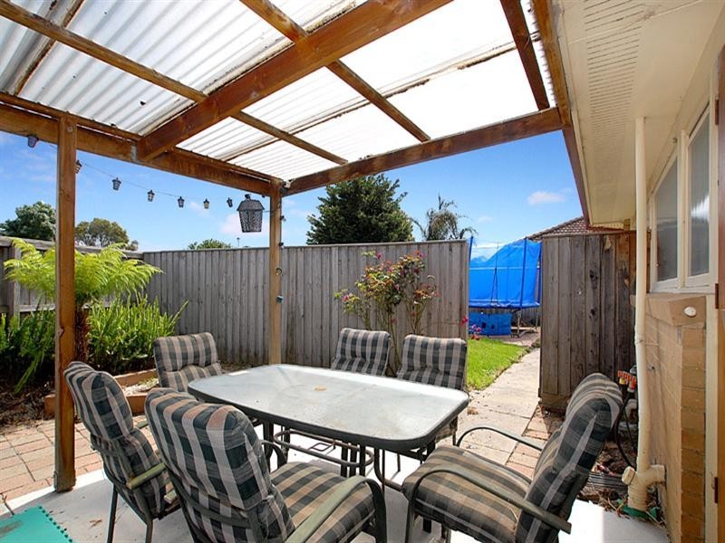 1 Adelong Court, Patterson Lakes VIC 3197