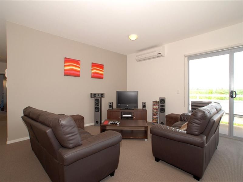 43/68 Gladesville Boulevard, Patterson Lakes VIC 3197
