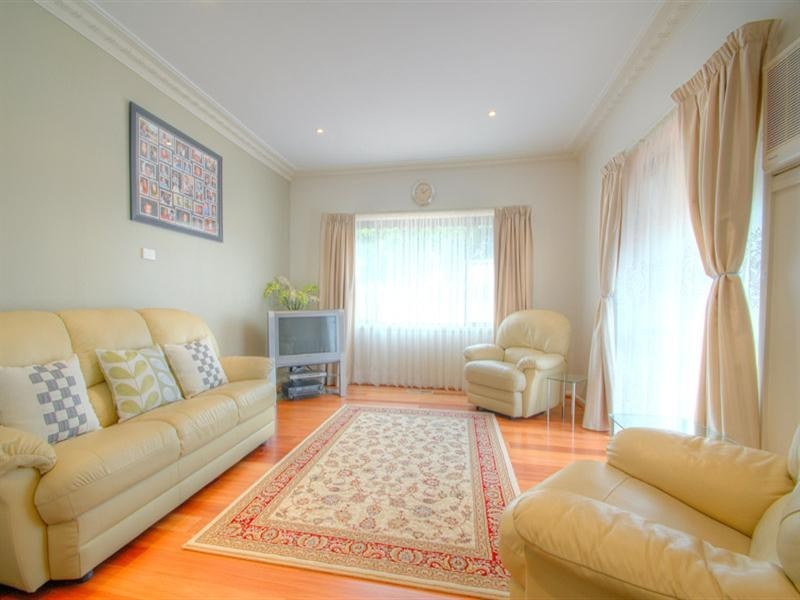 1/64 Kionga Street, Clayton VIC 3168