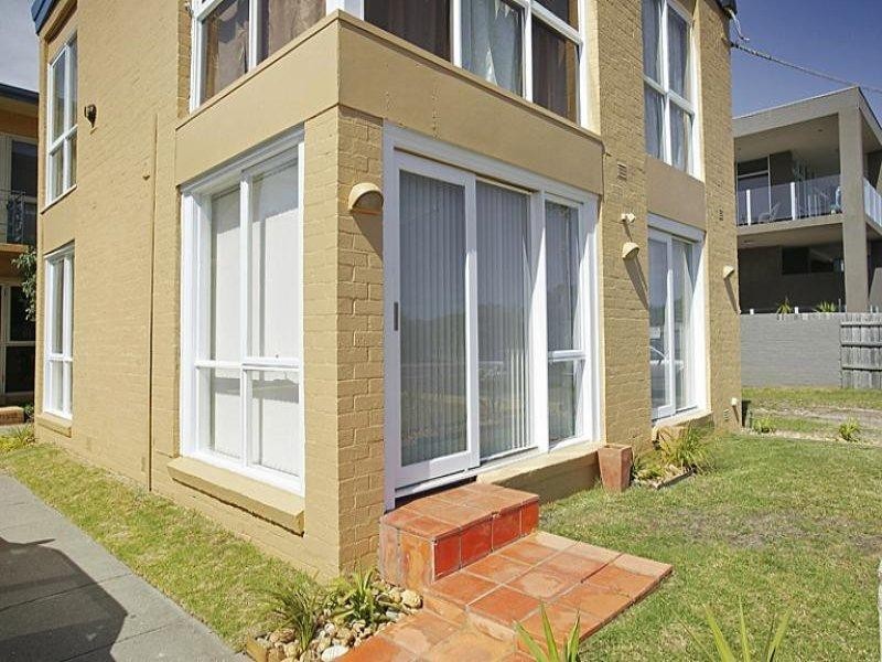 1/186 Beach Road, Mordialloc VIC 3195