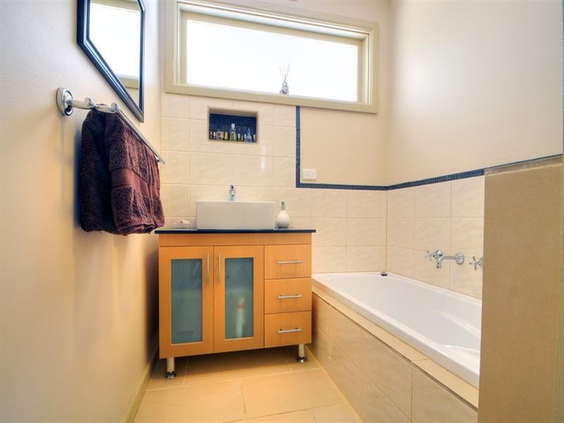 5 Gruchy Avenue, Chelsea Heights VIC 3196