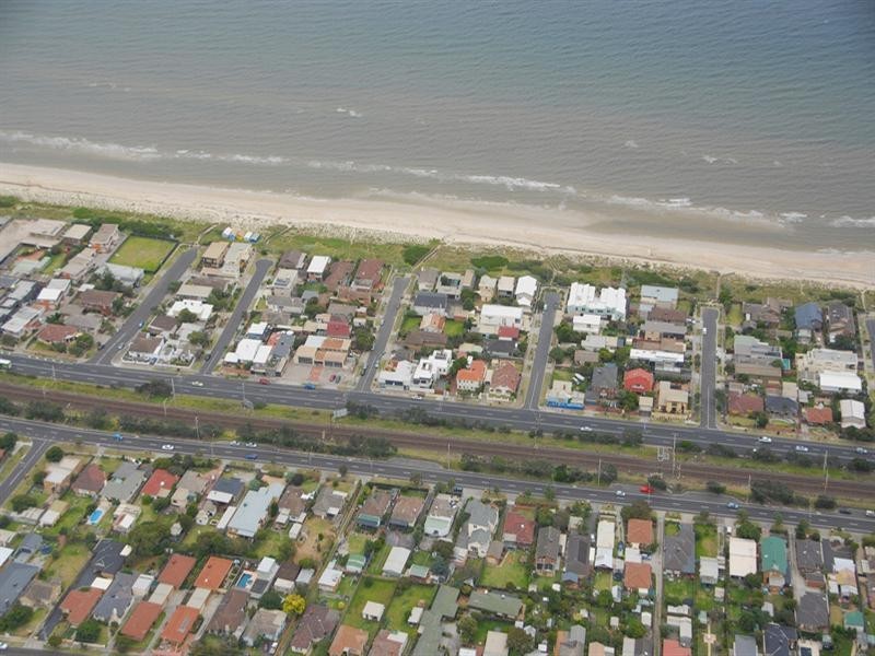 102-105 Nepean Highway, Aspendale VIC 3195