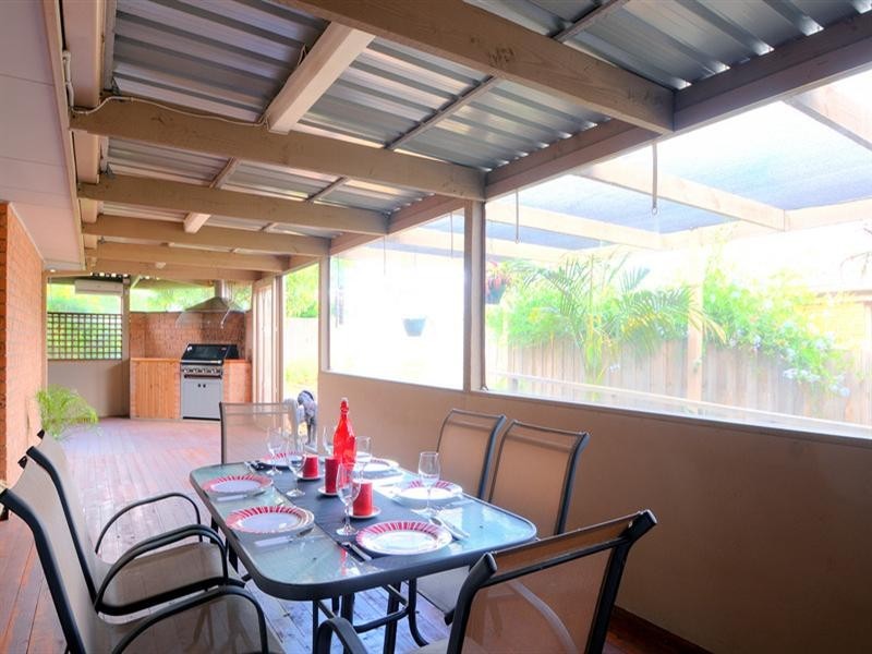 63 Orama Avenue, Carrum Downs VIC 3201