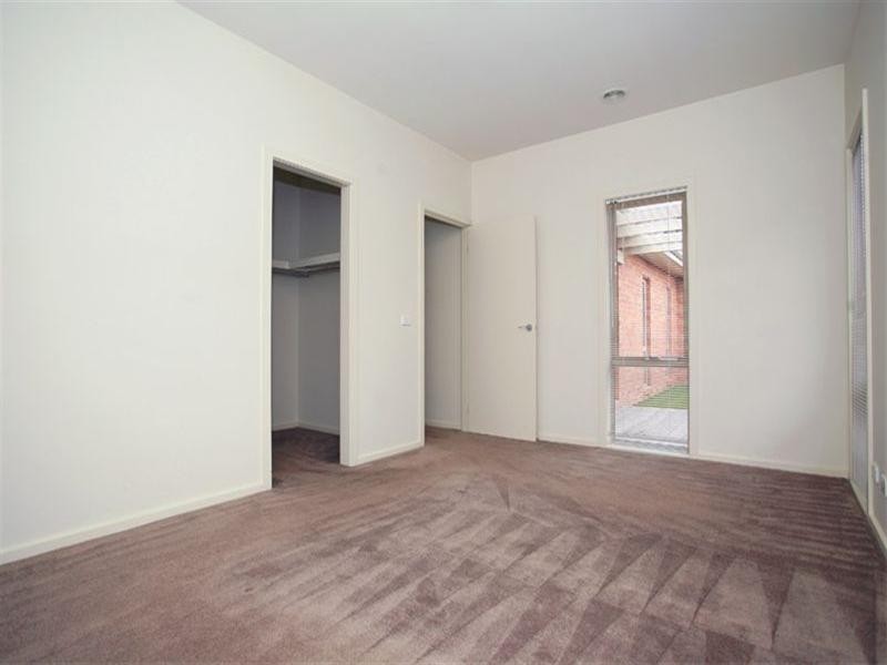 2/24 Laura Street, Aspendale VIC 3195