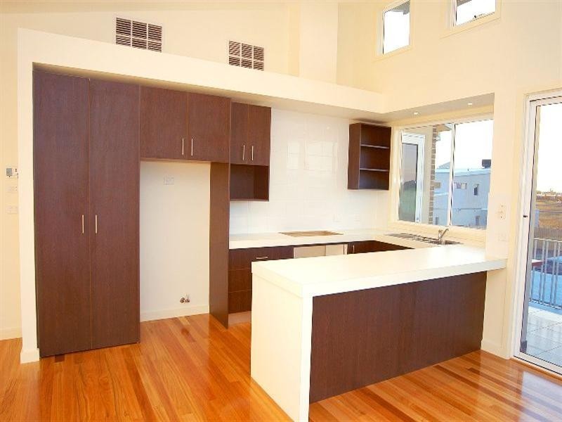 10 Bamber Close, Mordialloc VIC 3195