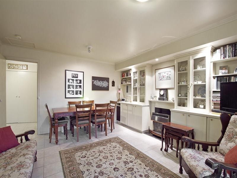 2/76 Keith Street, Parkdale VIC 3195