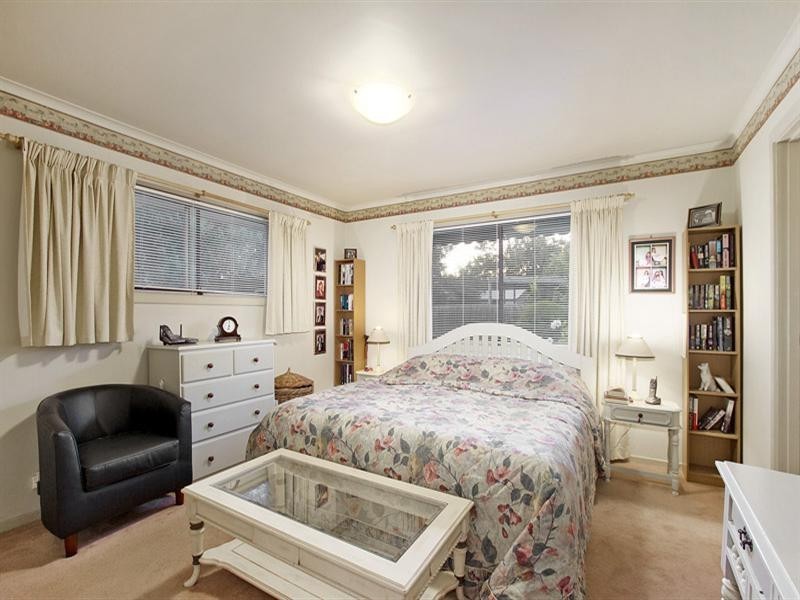 2/76 Keith Street, Parkdale VIC 3195