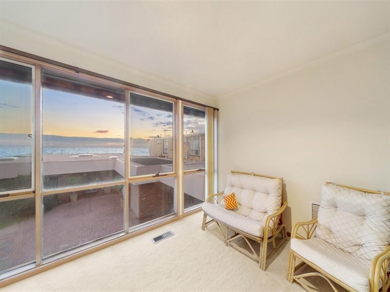 9/58-60 Nepean Highway, Aspendale VIC 3195