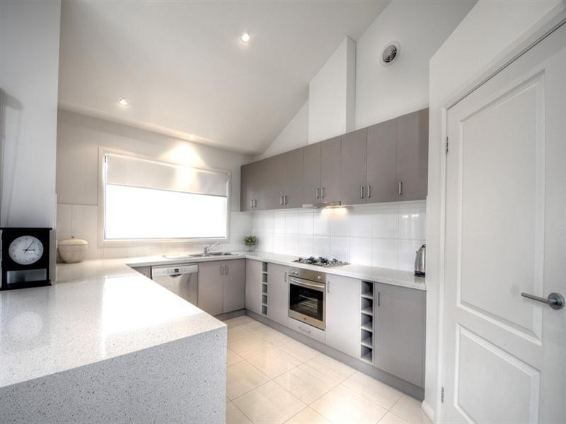 2/88 Northcliffe Road, Edithvale VIC 3196