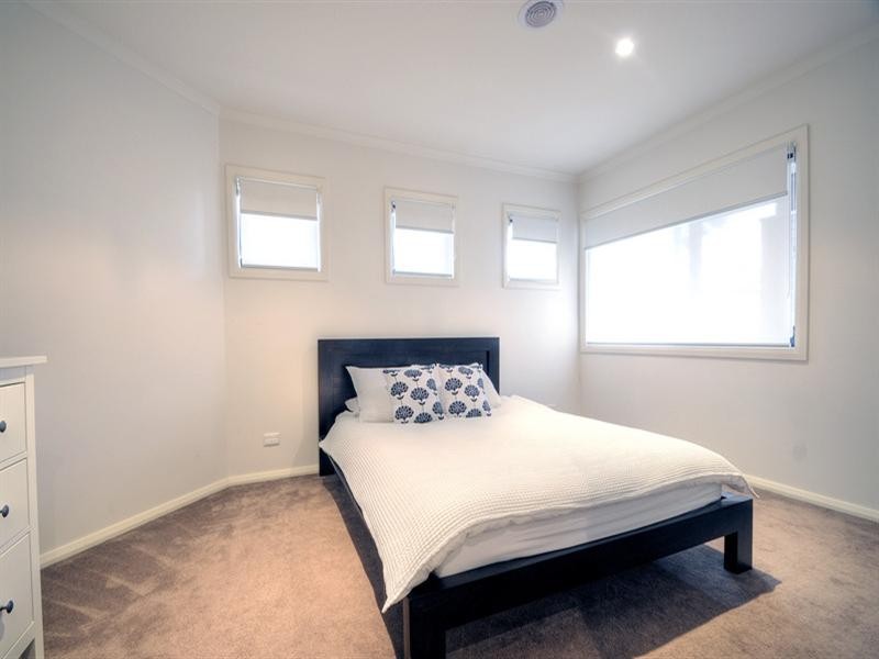 2/88 Northcliffe Road, Edithvale VIC 3196