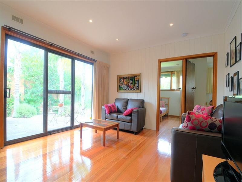 34 Albany Crescent, Aspendale VIC 3195