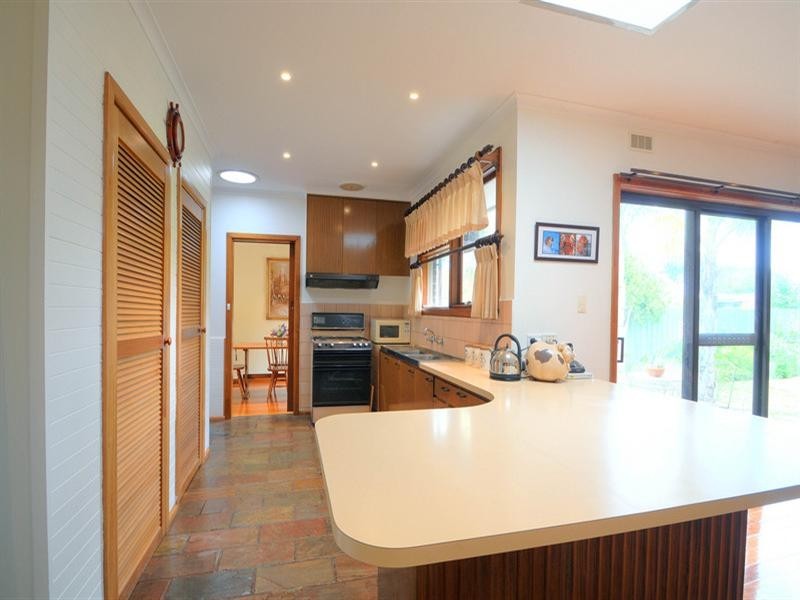 34 Albany Crescent, Aspendale VIC 3195