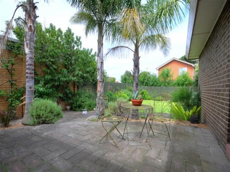 34 Albany Crescent, Aspendale VIC 3195