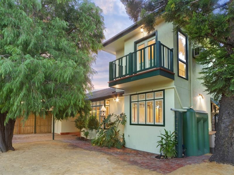 35 Tarella Road, Chelsea VIC 3196