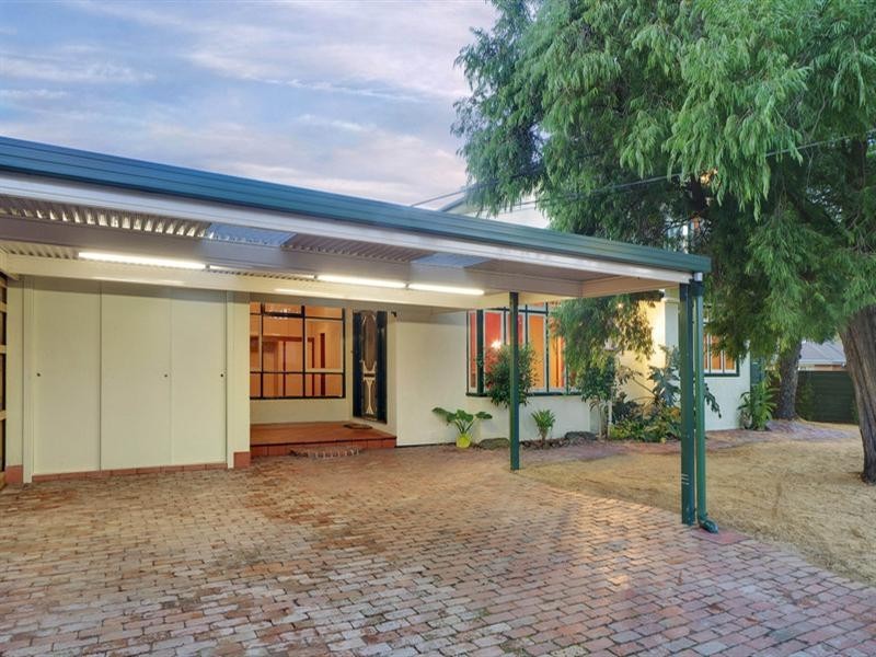 35 Tarella Road, Chelsea VIC 3196