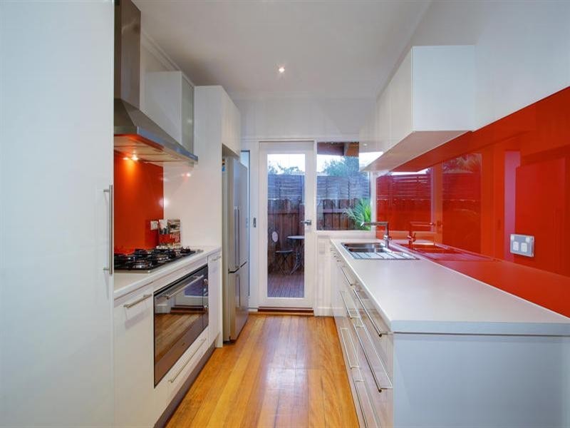 8/1-3 James Street, Mordialloc VIC 3195