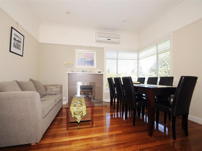 32 Chute Street, Mordialloc VIC 3195