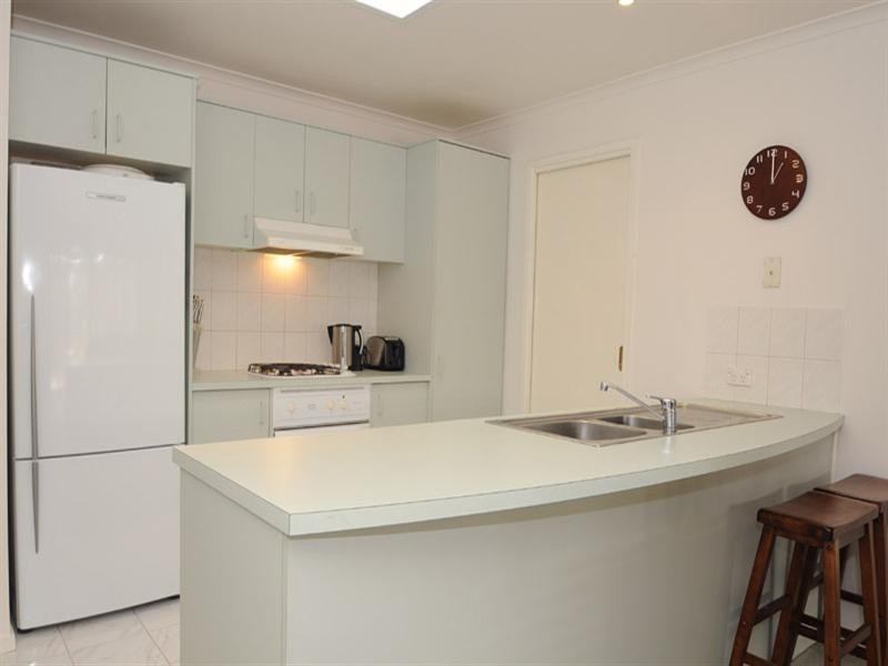 1/5 First Avenue, Aspendale VIC 3195