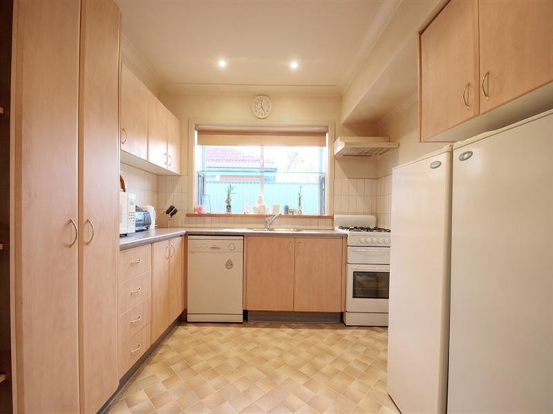 38 Ella Grove, Chelsea VIC 3196